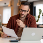 Claude vs. ChatGPT: Choosing the Right AI Assistant for Your Needs