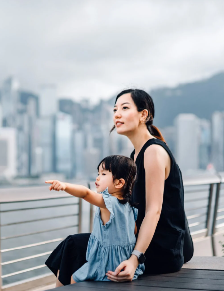 Raising Financially Responsible Heirs: A Guide to Building and Sustaining Family Wealth Across Generations