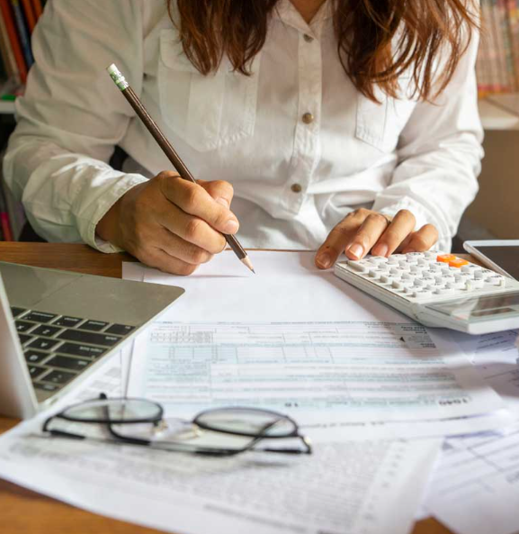 How the Wealthy Legally Minimise Their Tax Liabilities