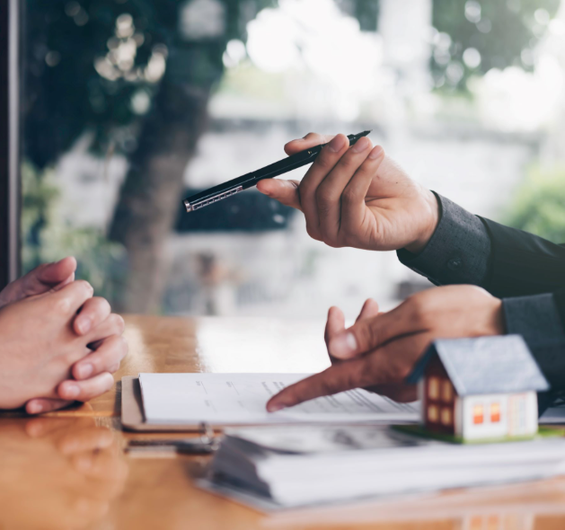 Understanding Key Clauses in Real Estate Contracts: A Simple Guide