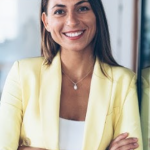 Top Franchises to Invest in 2025: Low-Cost, High-ROI Opportunities for Entrepreneurs